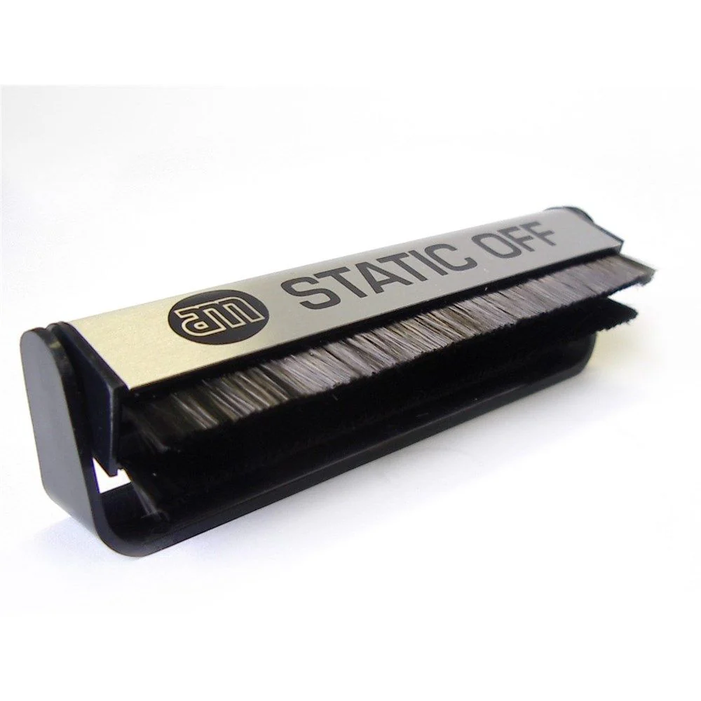 AM Vinyl Brush (Carbon Fibre)