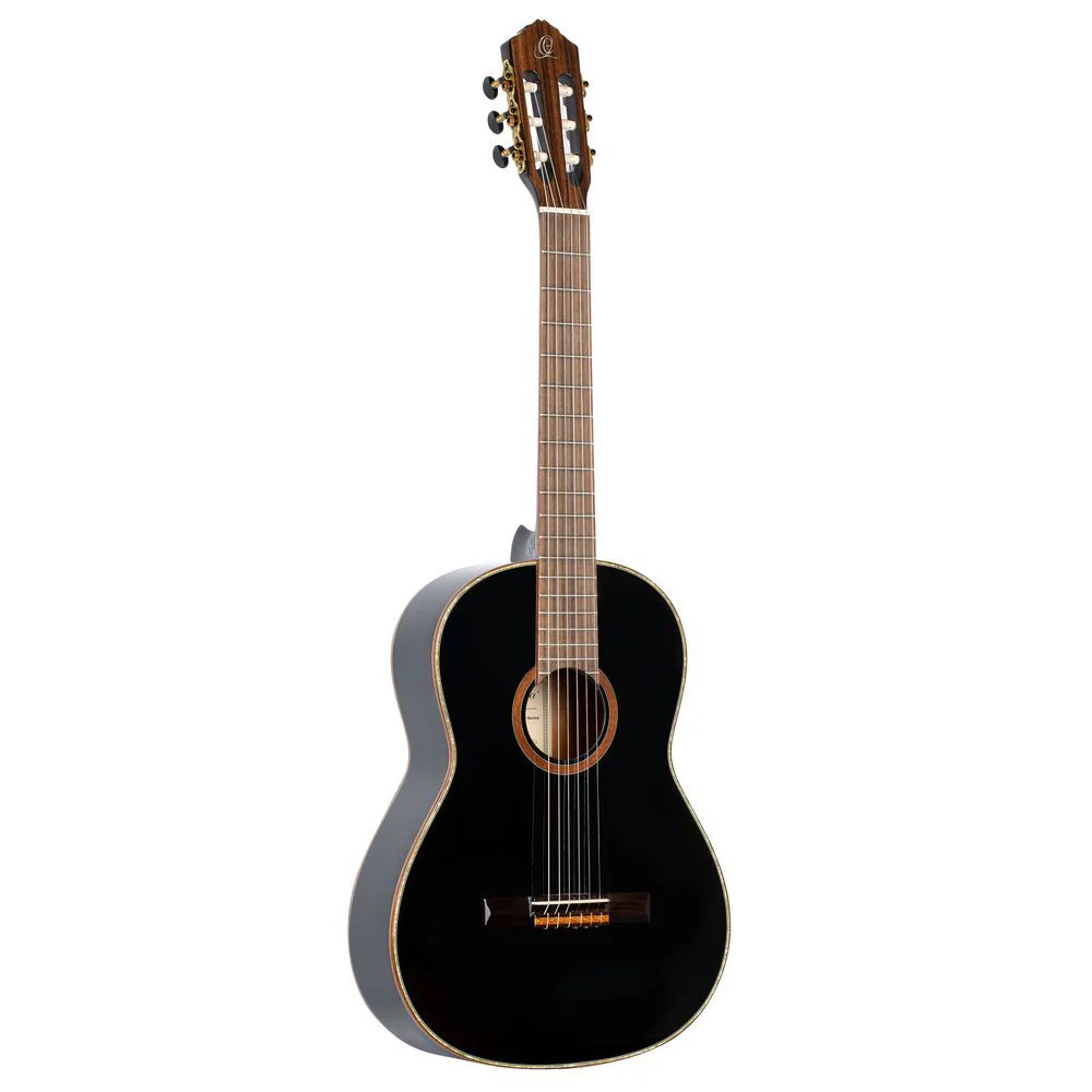 Ortega Family Series 4/4 Classical Guitar (Black) inc Bag