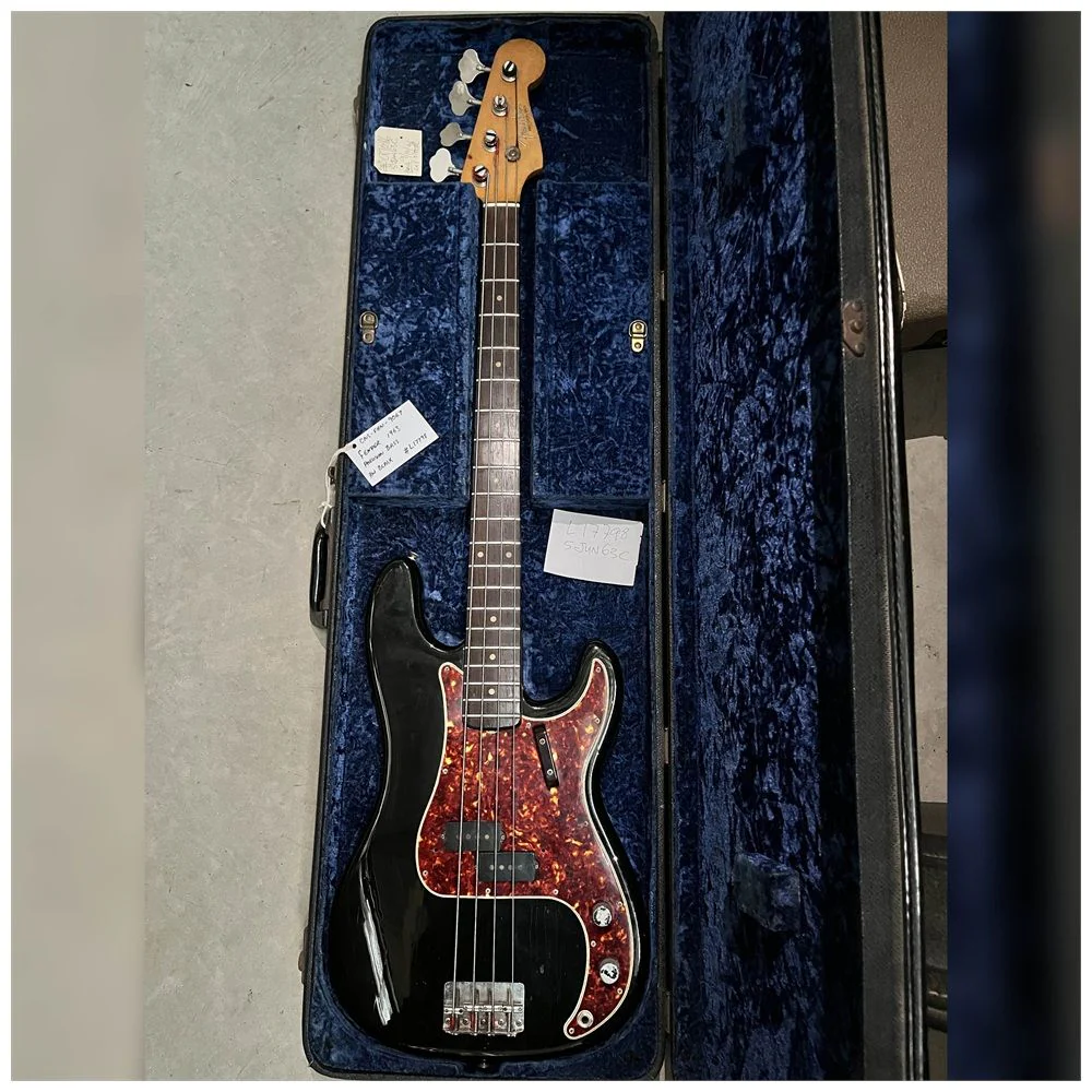 Secondhand Fender 1963 Precision Bass RW Black inc Case (Consignment Stock) - Image 2